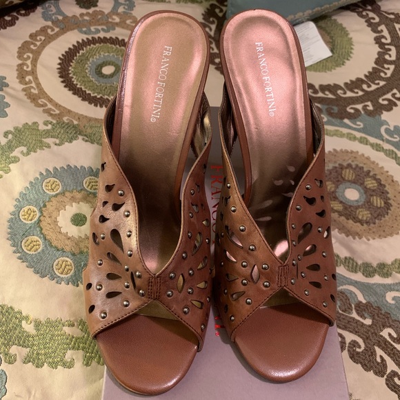 Franco Fortini Slide in Heels - Picture 6 of 8